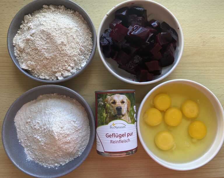 Knusperleckerli mit Huhn & Roter Beete